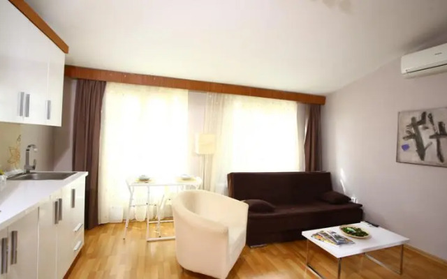 Rose Suites