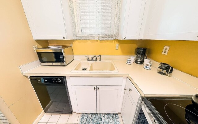 Kingston Arms On Lido Key 1BR