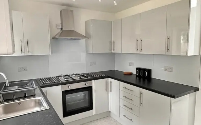 Saunton 3 Bedroom and 1 Bathroom House