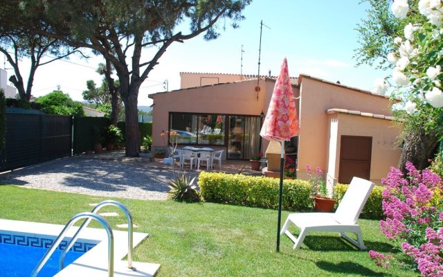 Lovely House With Private Pool At 3Km And 4Km From Palafrugell And Begur