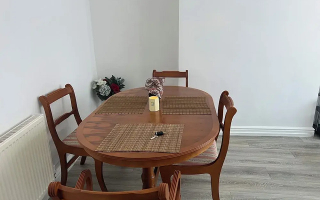 The Coral Guest House Fratton