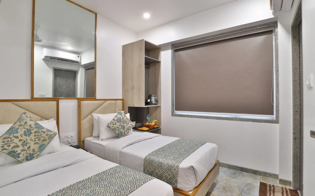 7 Orbit Hotel Surat