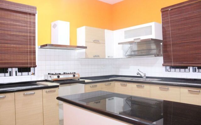 OYO 4641 The Sangh Gunny