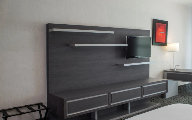 Holiday Inn Express Queretaro by IHG
