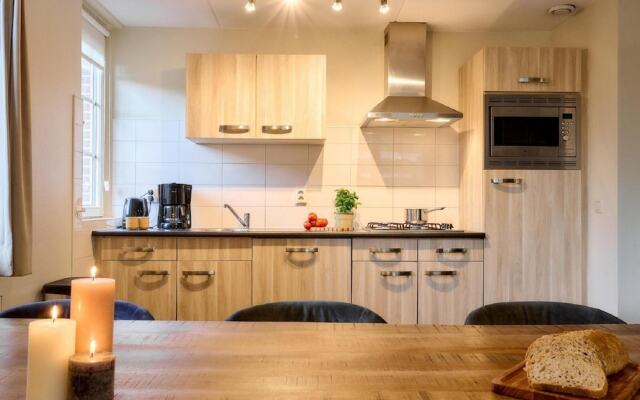 Detached Villa with Outdoor Fireplace near Veluwe