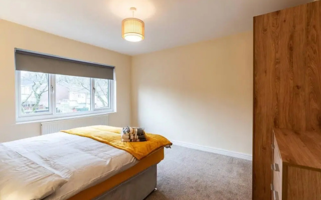 Impeccable Luxury 2-bed House in Sheffield
