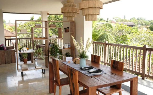 Sri Ratih Cottages