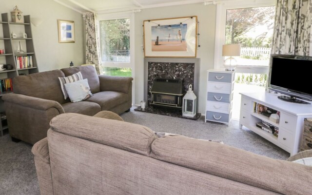 Orchard Lodge