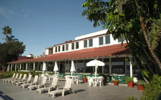 Rosarito Beach Hotel