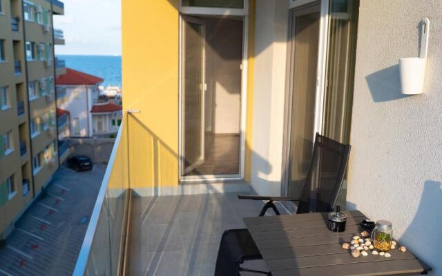 Oliver's Beach House