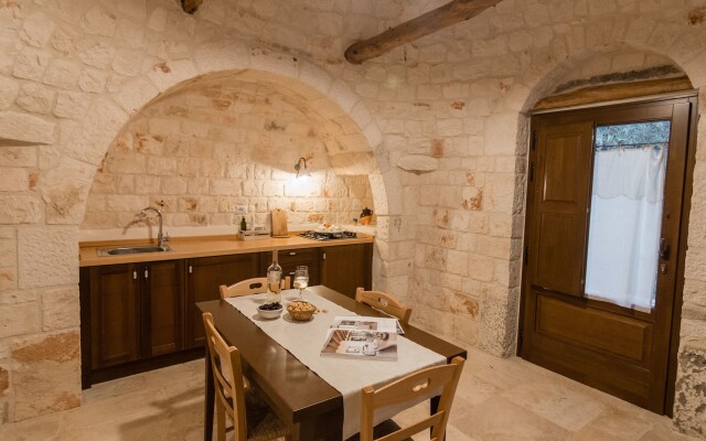 Almapetra Trulli Resort
