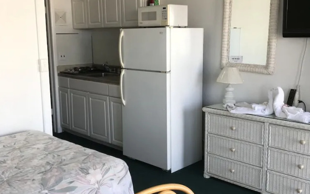 Gold Crest Motel
