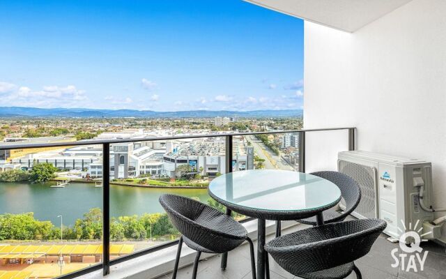 Sierra Grand Broadbeach  Q Stay