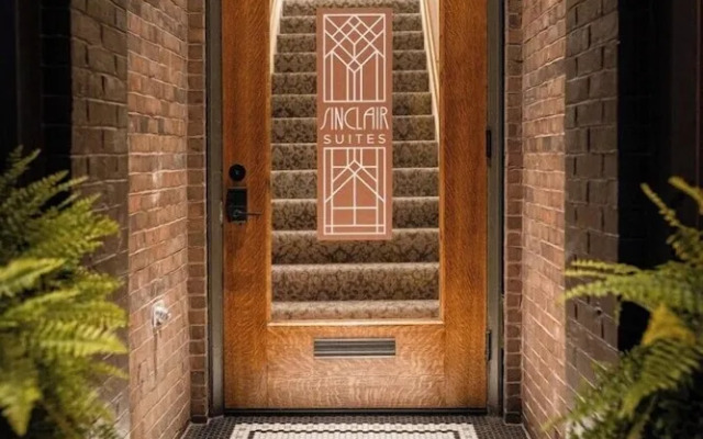 Sinclair Suites