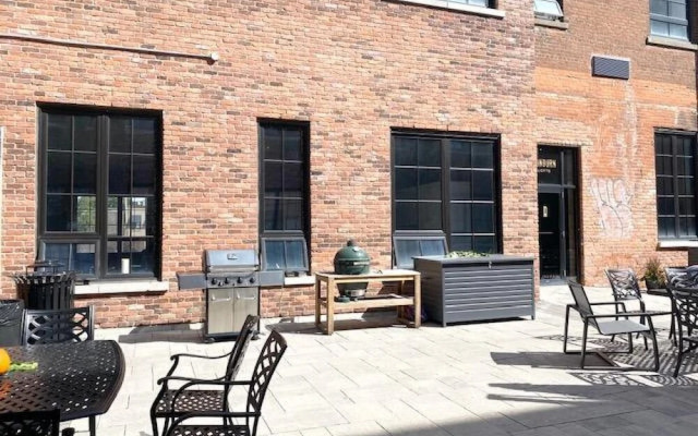 2Br Garden Loft Free Parking Gym