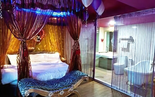 富驿时尚酒店(天津滨江道店)