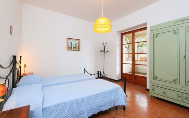 Montebello 33097