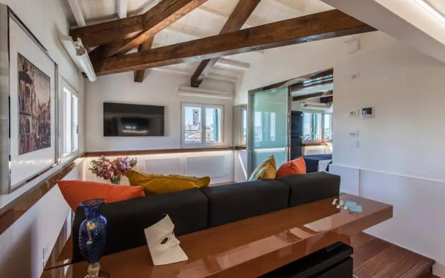 Rialto Apartments