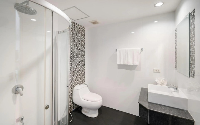 iCheck Inn Residences Sathorn