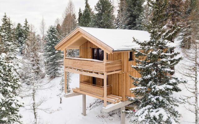 Attractive Chalet With Sauna