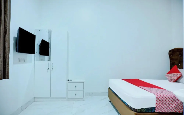 Capital O 94491 Family Homestay