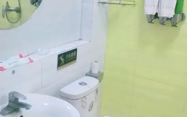 Xinxiang County star Yue express hotel