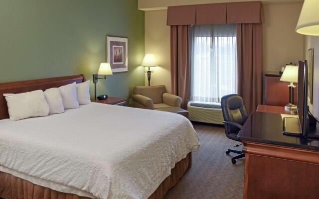 Hampton Inn & Suites Youngstown-Canfield