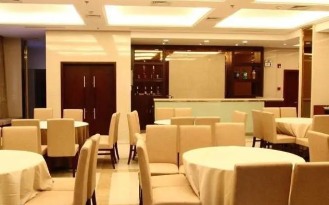 Donghua University Hotel