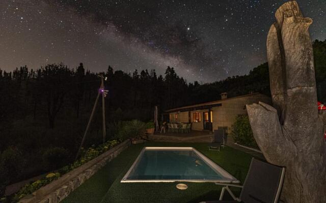 Roque nublo rural houses I