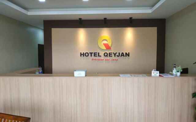 Qeyjan Hotel