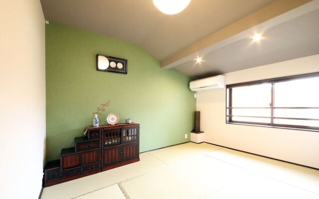 Guest House Nishijin Yui