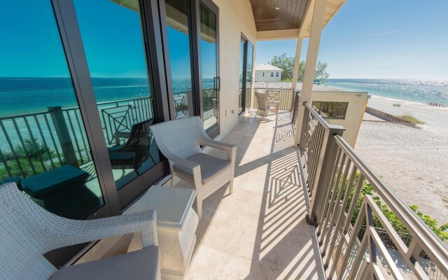Beach Side Paradise Apartment 7