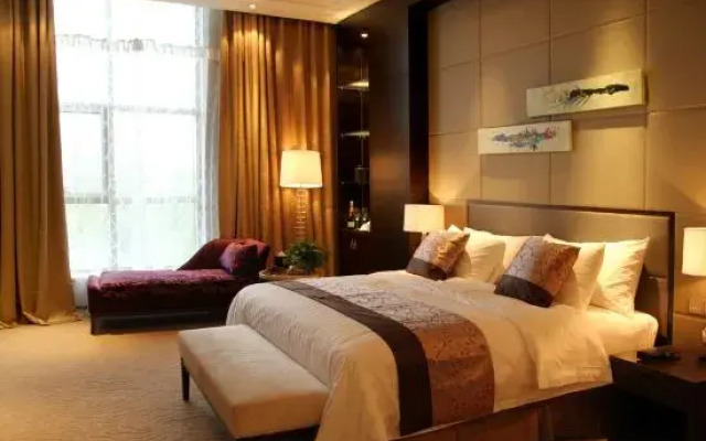 Xingtai Blue Horizon Grand Holiday Hotel