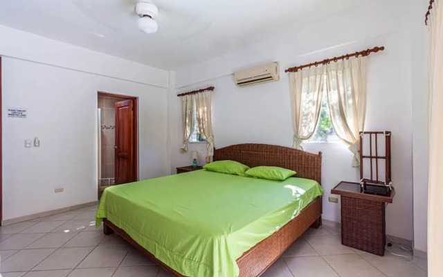 Playa Alicia, Guest Friendly, Hispanola Sol - Best Location in Town!