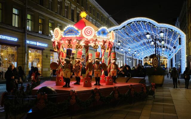 Апартаменты Center City, Малая Садовая