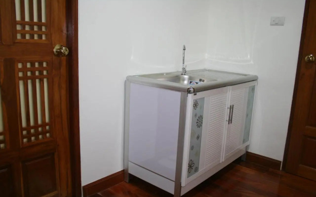 Hua Hin Baanklang Condo by Petch