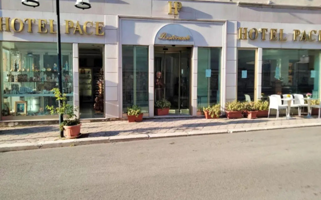 Hotel Pace