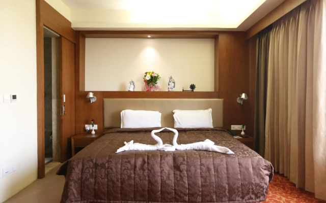 Silver Cloud Hotel & Banquets Ahmedabad – Guest Rooms – Ahmedabad
