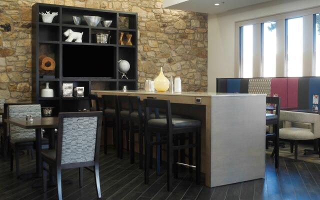 Holiday Inn Express Hickory-Hickory Mart by IHG