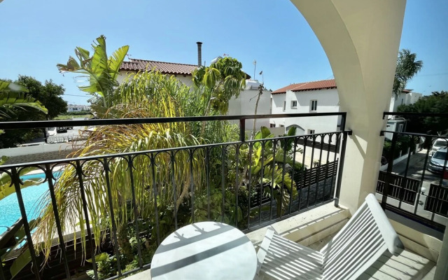 21 ATR - Stay Thalassa Villa