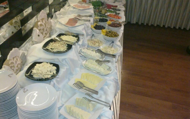Pak Otel