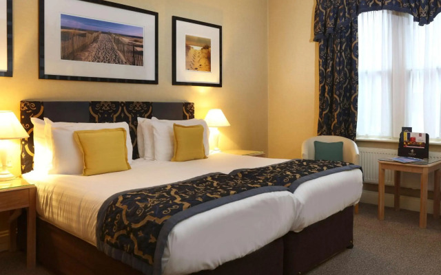The Norfolk Royale Hotel