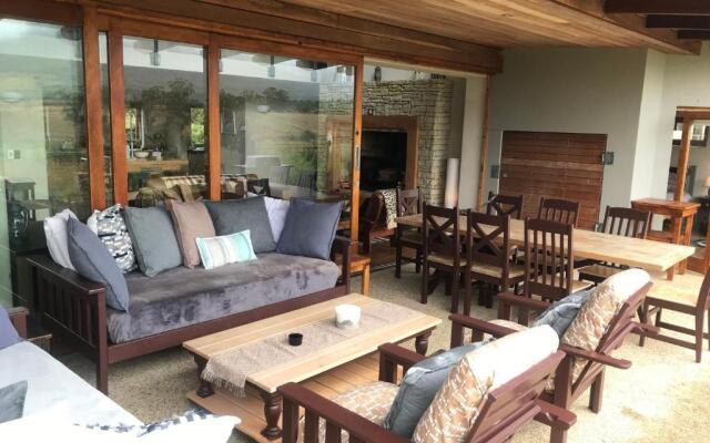 Stanford Heights River House