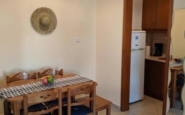 Apartments Irene in Sykia