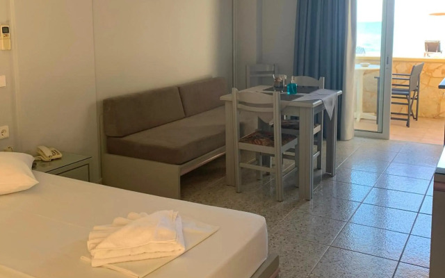 Ermis Suites