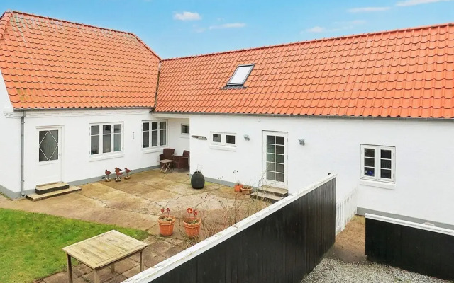 6 Person Holiday Home in Albaek