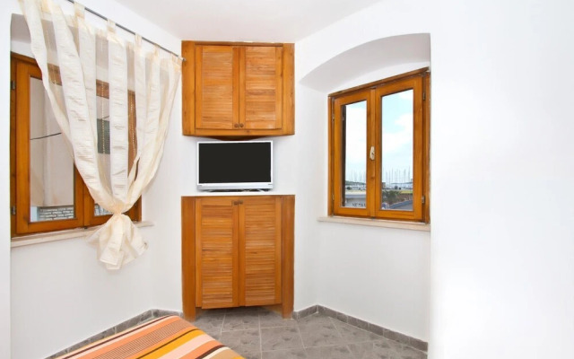A2 - Best Location in Center With the sea View