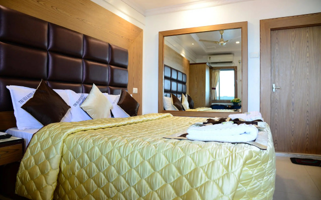 Tri Sea Hotel