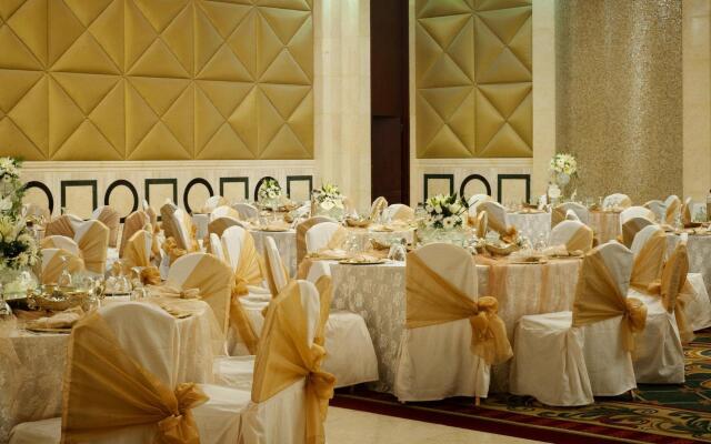 Sheraton Grand Doha Resort & Convention Hotel