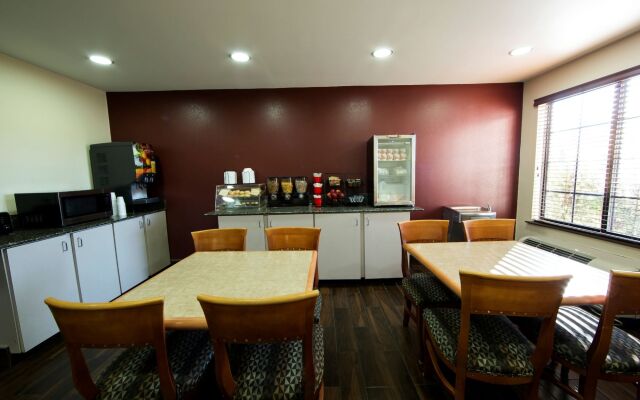 Red Roof Inn Murfreesboro